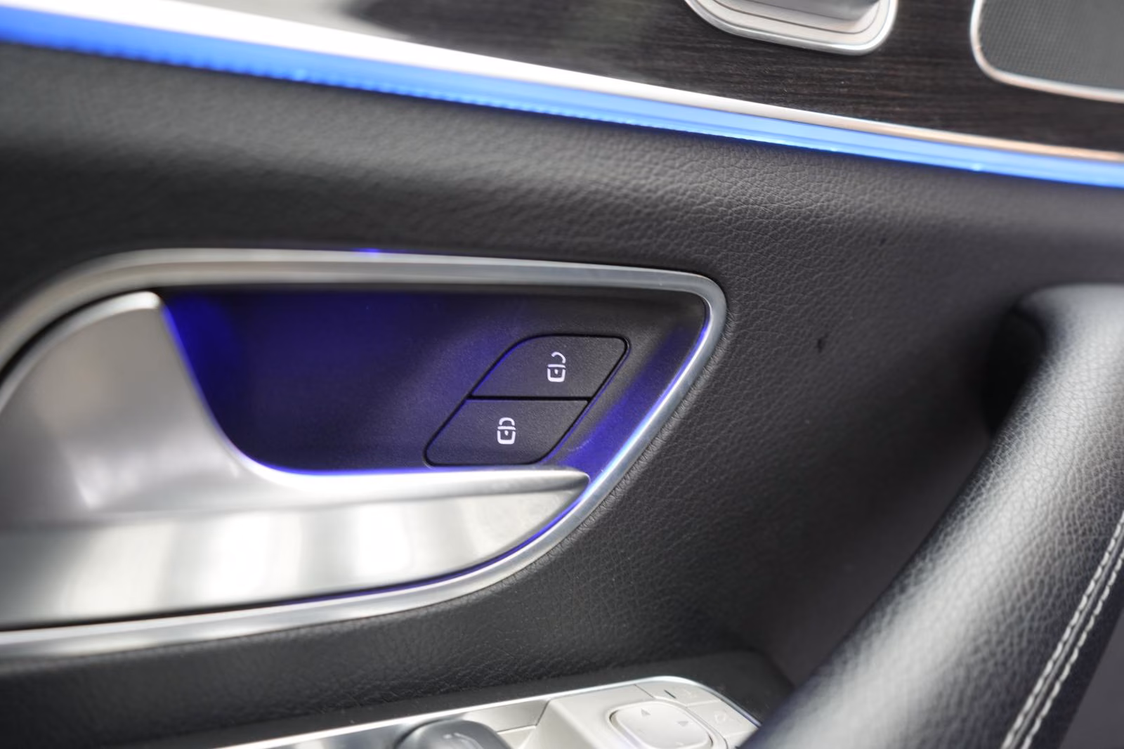 (B-692) Mercedes-Benz GLE 300 d 4Matic AMG Line Distronic/Kamera/Pa - Image 24