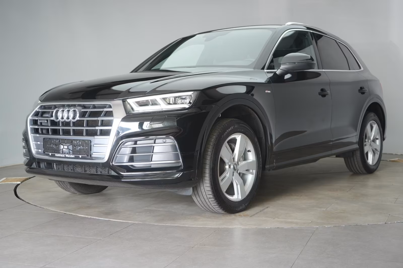 (B-123) Audi Q5 40 TDI quattro S-Line Temp/Kamera/AHK/Massage - Image 2