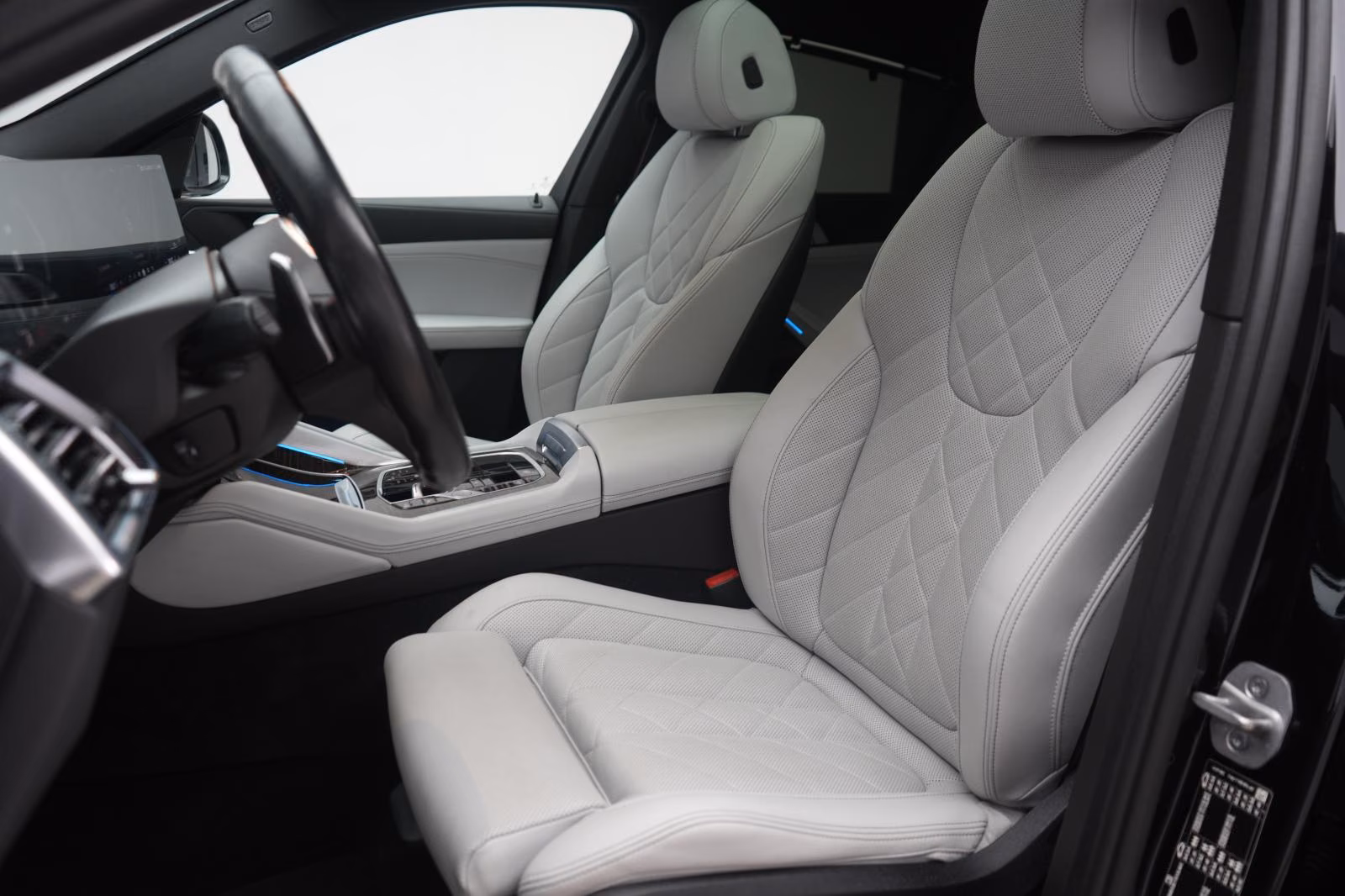 (B-006) BMW X6 M60 i xDrive Leder/HUD/SkyLounge/H&K/360Kamer - Image 7