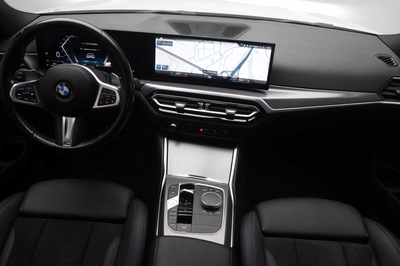 (B-409) BMW 320 i Touring M Sport ACC/Kamera/AHK/Lane/CarPla - Image 24