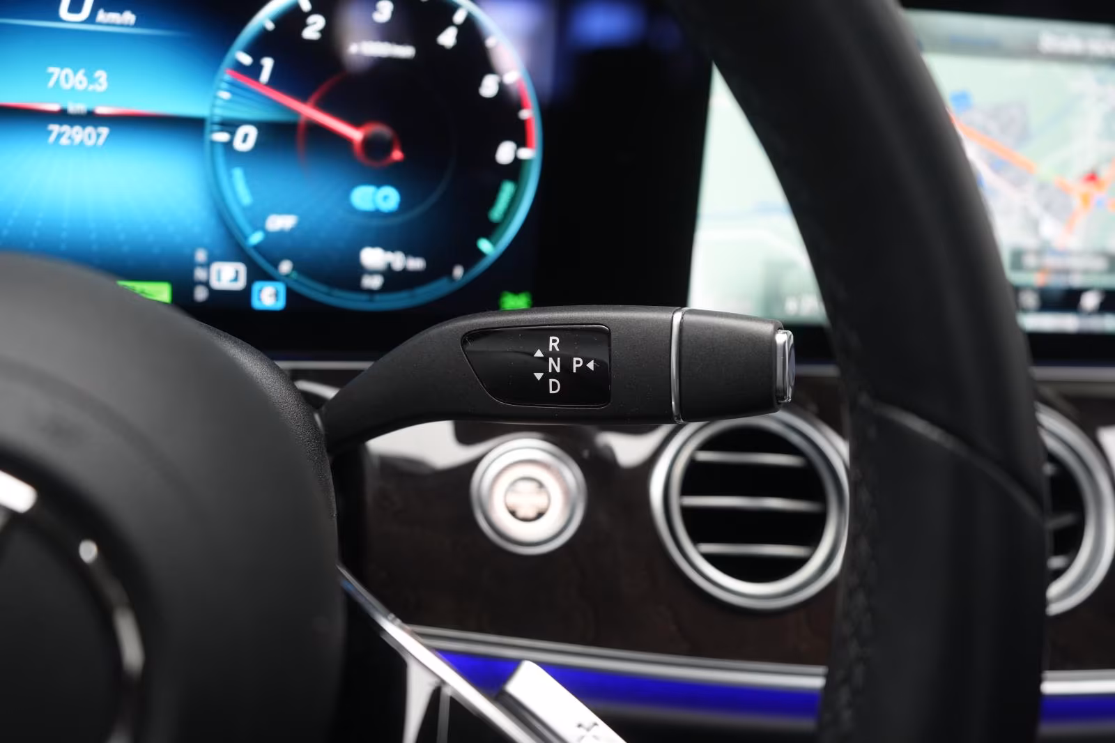 (B-128) Mercedes-Benz(Hybrid) E 300 de 9G-Tronic Exclusive Leder/Distronic/Ka - Image 20
