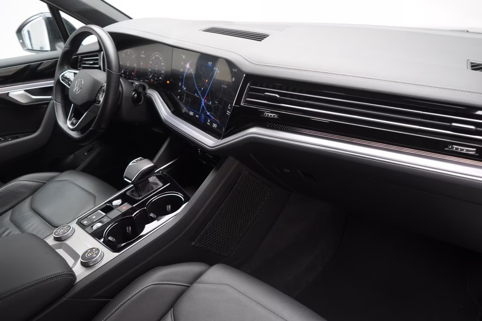 (B-442) Volkswagen Touareg 3.0 V6 TDI 4Motion R-Line Leder/ACC/Kame - Image 10