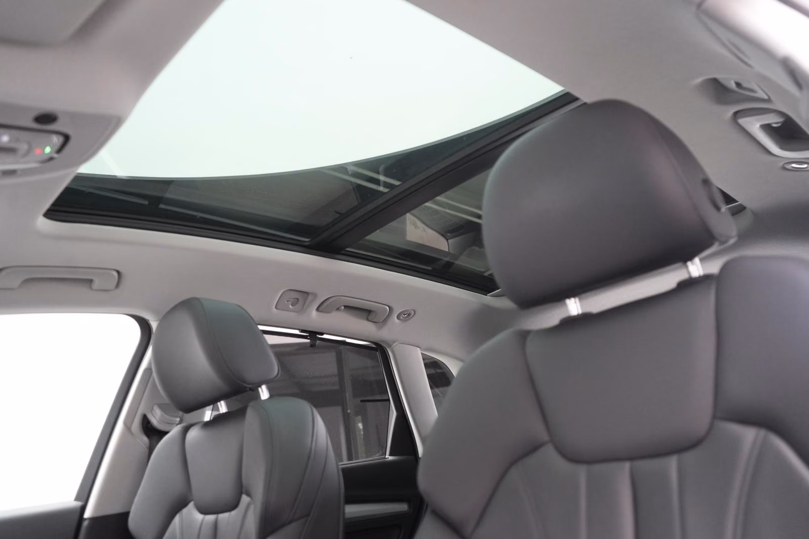 (B-275) Audi Q5 40 TDI quattro S tronic Leder/Temp/Kamera/Pan - Image 12