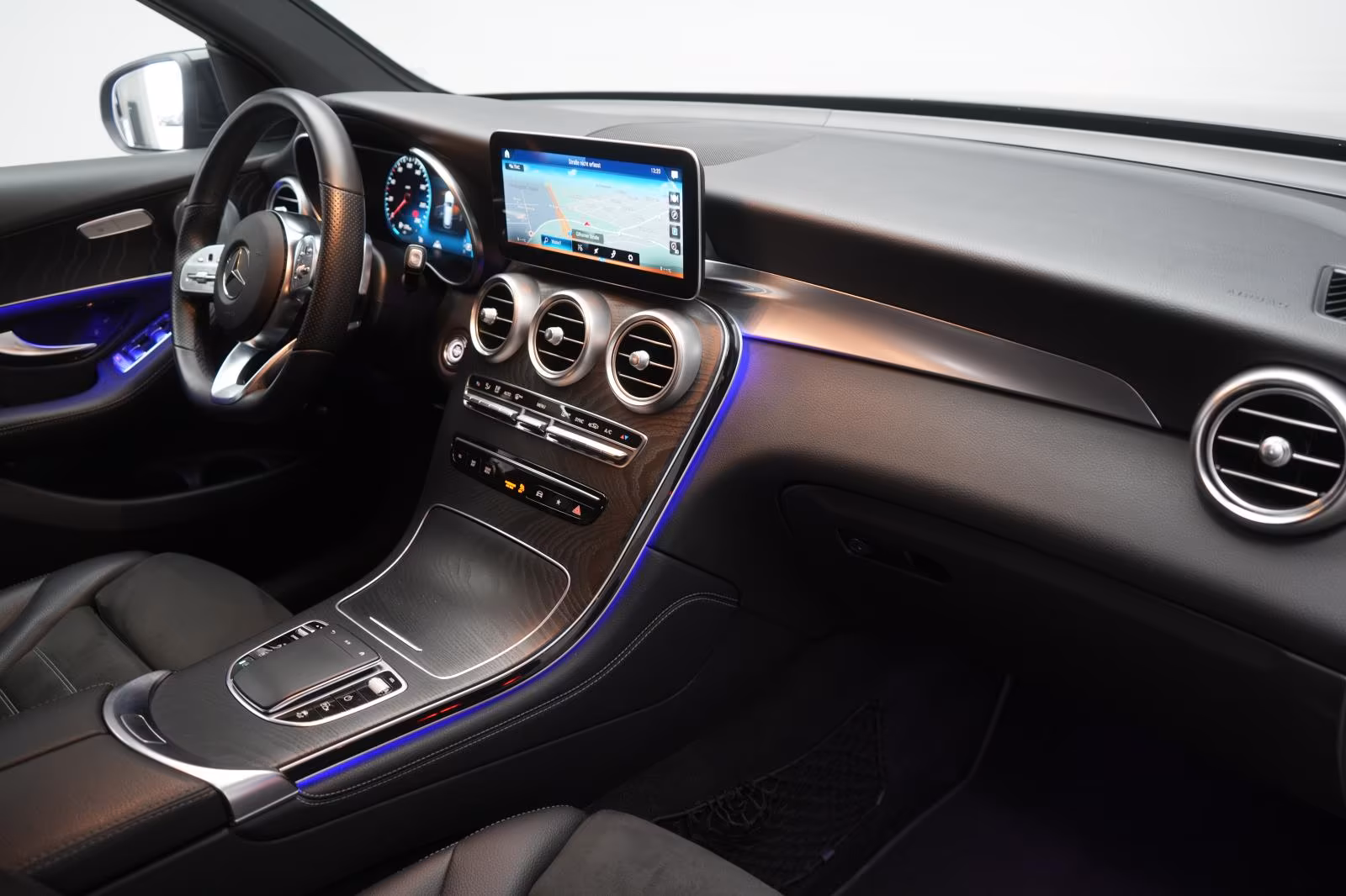 (B-232) Mercedes-Benz GLC 300 d 4Matic 9G-Tronic AMG Temp/Kamera/ - Image 10
