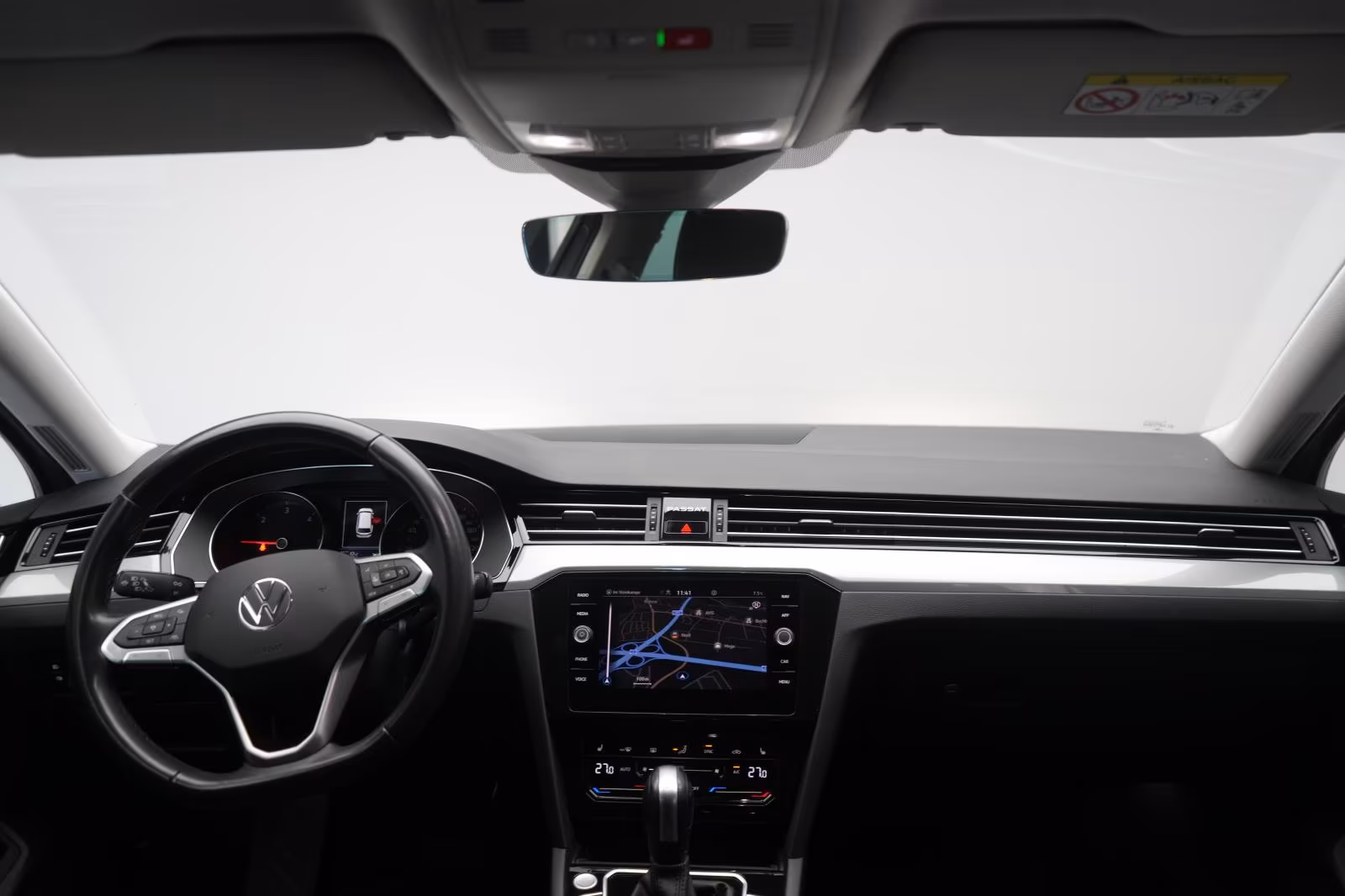 (B-101) Volkswagen Passat Variant 2.0 TDI DSG Business ACC/Kamera/L - Image 20