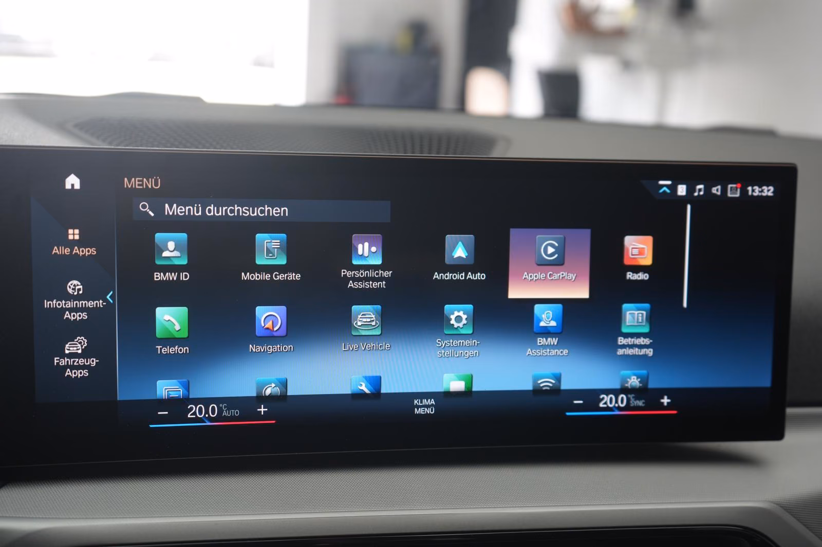 (B-559) BMW 318 d Touring CarPlay/Temp/Lane/Wide/LED - Image 17