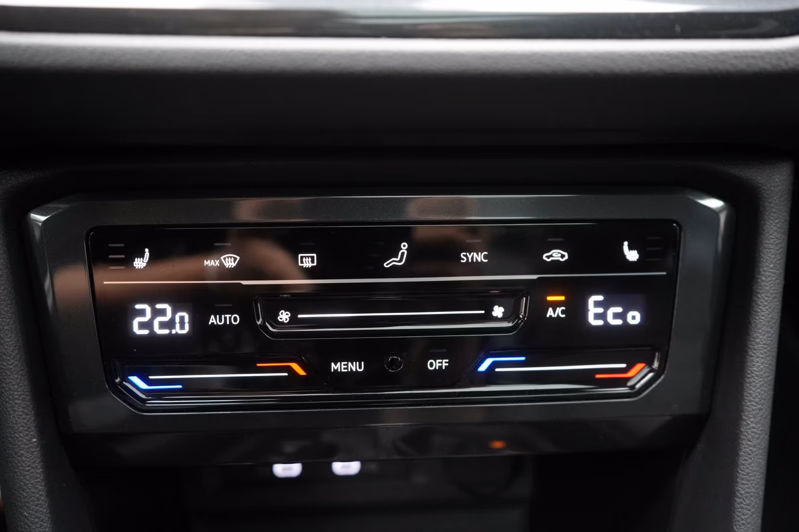 (B-147) Volkswagen(Hybrid) Tiguan 1.4 eHybrid DSG R-Line Leder/ACC/Pano/Kam - Image 18