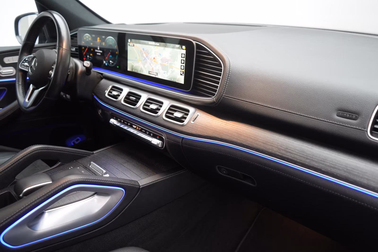 (B-460) Mercedes-Benz(Hybrid) GLE 350 de 4Matic 9G-Tronic AMG Distronic/HUD/Ka - Image 10