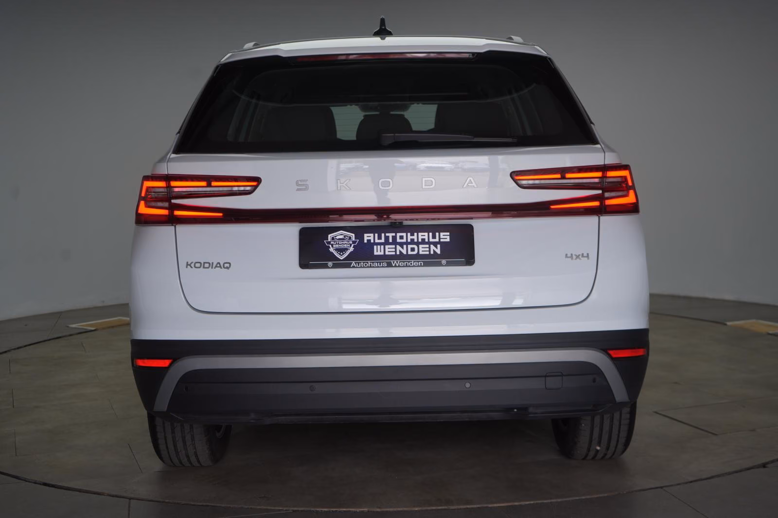 (B-074) Skoda Kodiaq 2.0 TDI 4x4 DSG Selection ACC/Kamera/Memo - Image 4