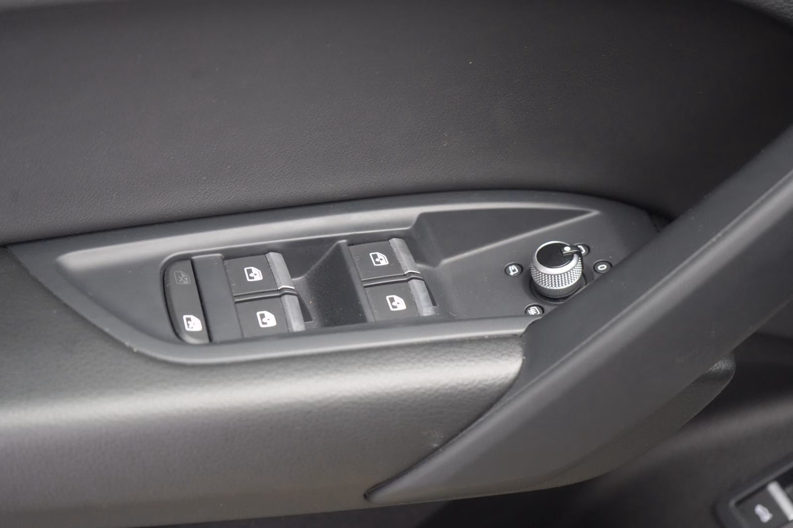 (B-275) Audi Q5 40 TDI quattro S tronic Leder/Temp/Kamera/Pan - Image 22