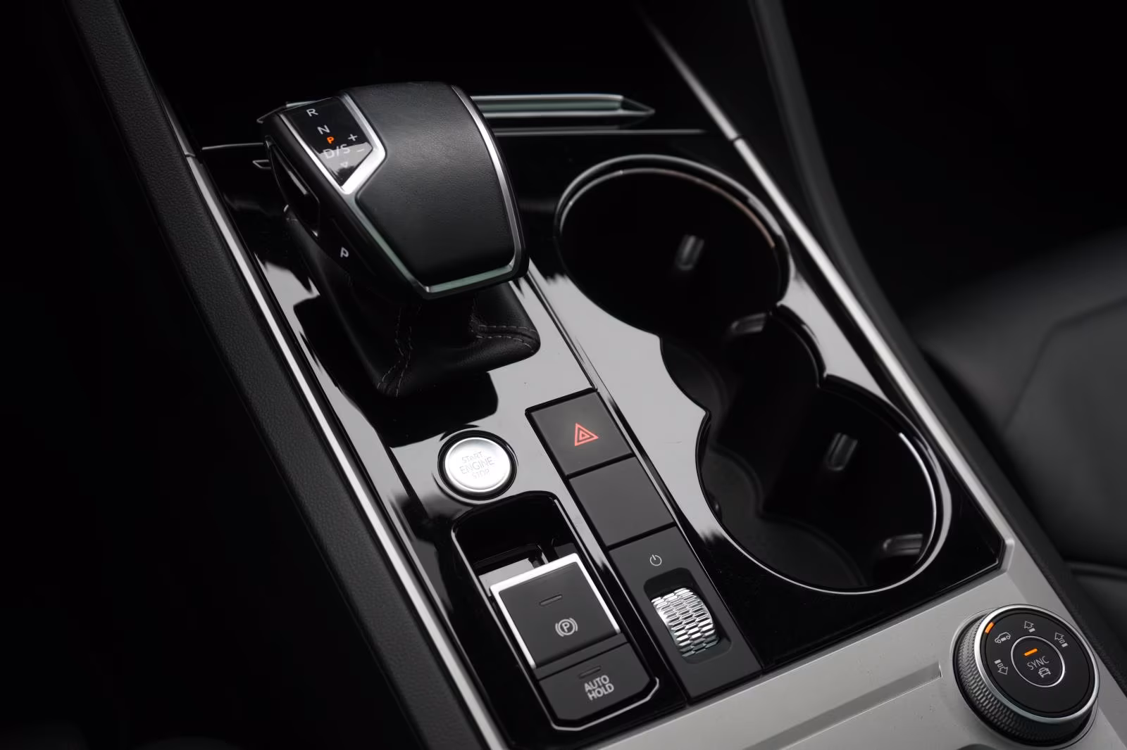 (B-417) Volkswagen Touareg 3.0 V6 TDI 4Motion R-Line Leder/ACC/Kame - Image 22