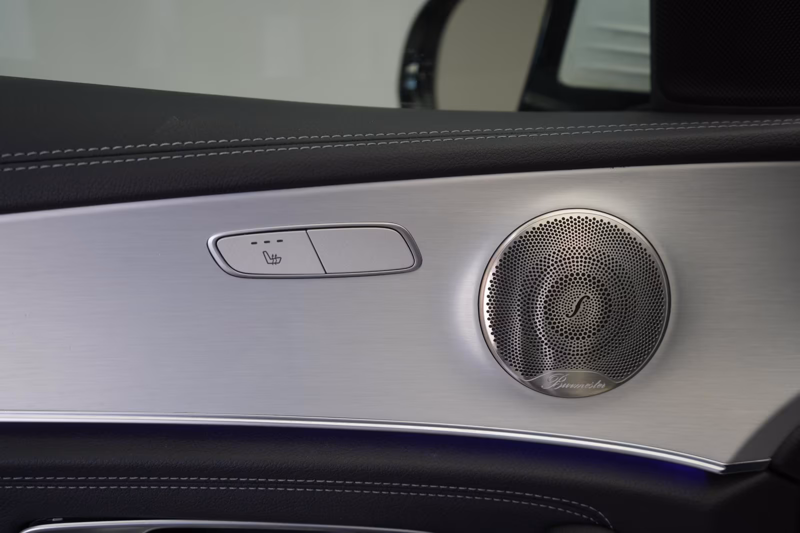 (B-240) Mercedes-Benz(Hybrid) E 300 de T 9G-TRONIC AMG Temp/Kamera/Pano/Burmes - Image 12