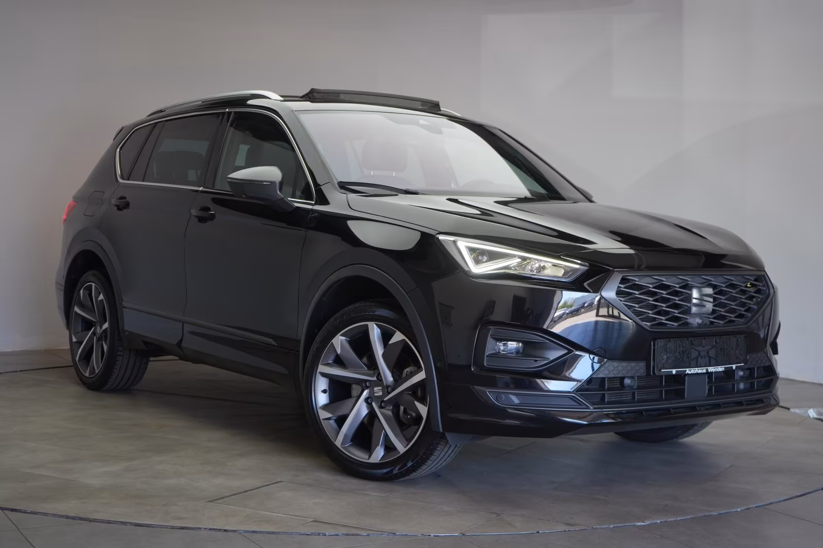(B-631) Seat(7 Ghế) Tarraco 2.0 TDI 4Drive DSG FR Leder/ACC/Kamera/P - Image 1