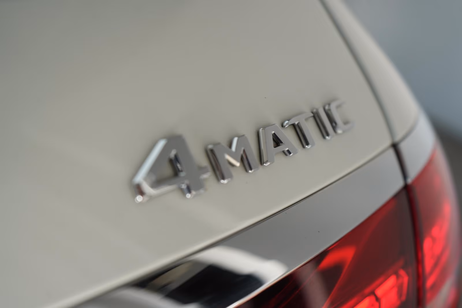 (B-201) Mercedes-Benz(Hybrid) E 300 de 4Matic T 9G-Tronic Temp/Kamera/Pano - Image 25