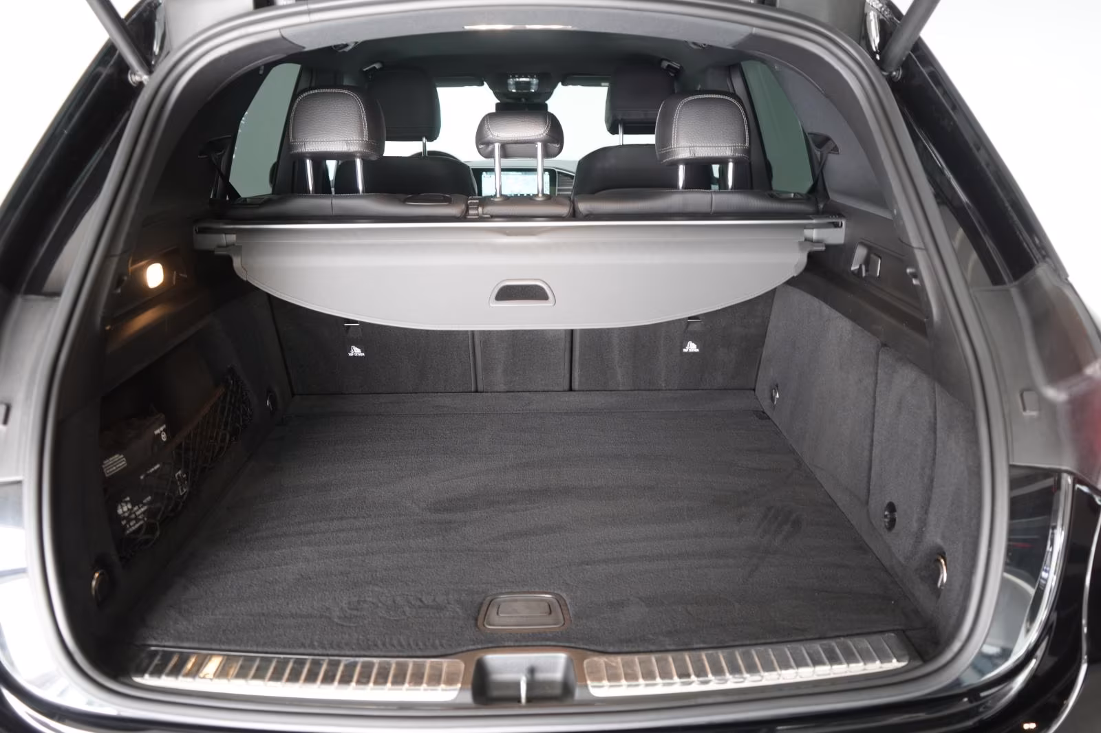 (B-732) Mercedes-Benz GLE 300 d 4Matic 9G-Tronic - Image 29