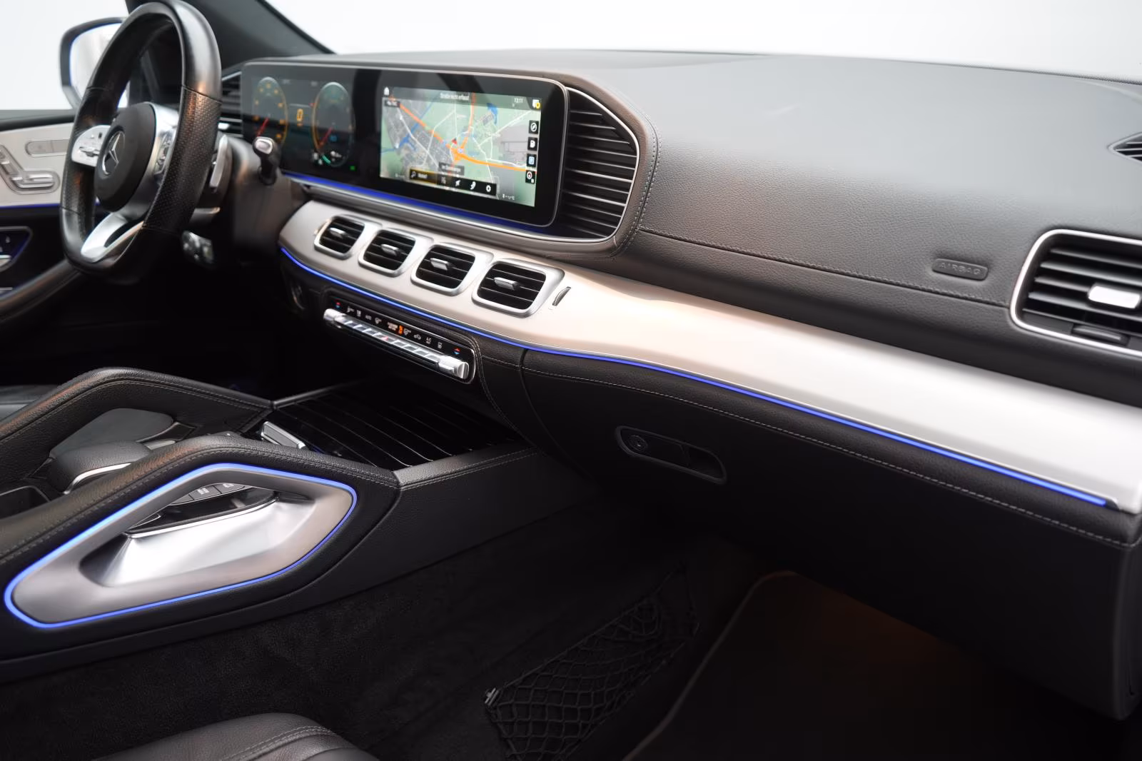 (B-328) Mercedes-Benz(Hybrid) GLE 350 de 4Matic AMG Leder/Temp/Burmester - Image 10