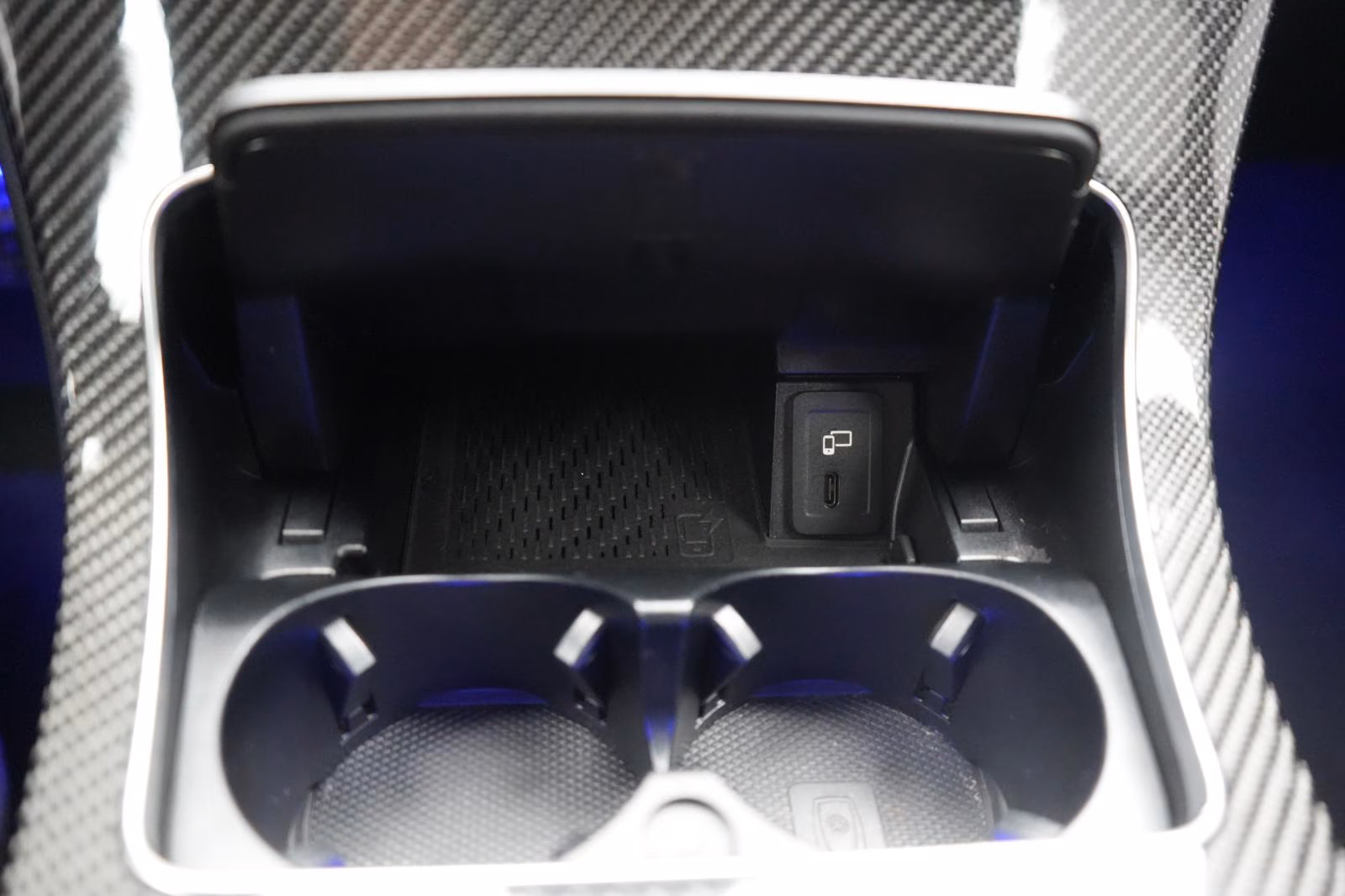 (B-352) Mercedes-Benz(Hybrid) GLC 300 de 4Matic 9G-Tronic Standhzg/Kamera/ - Image 20