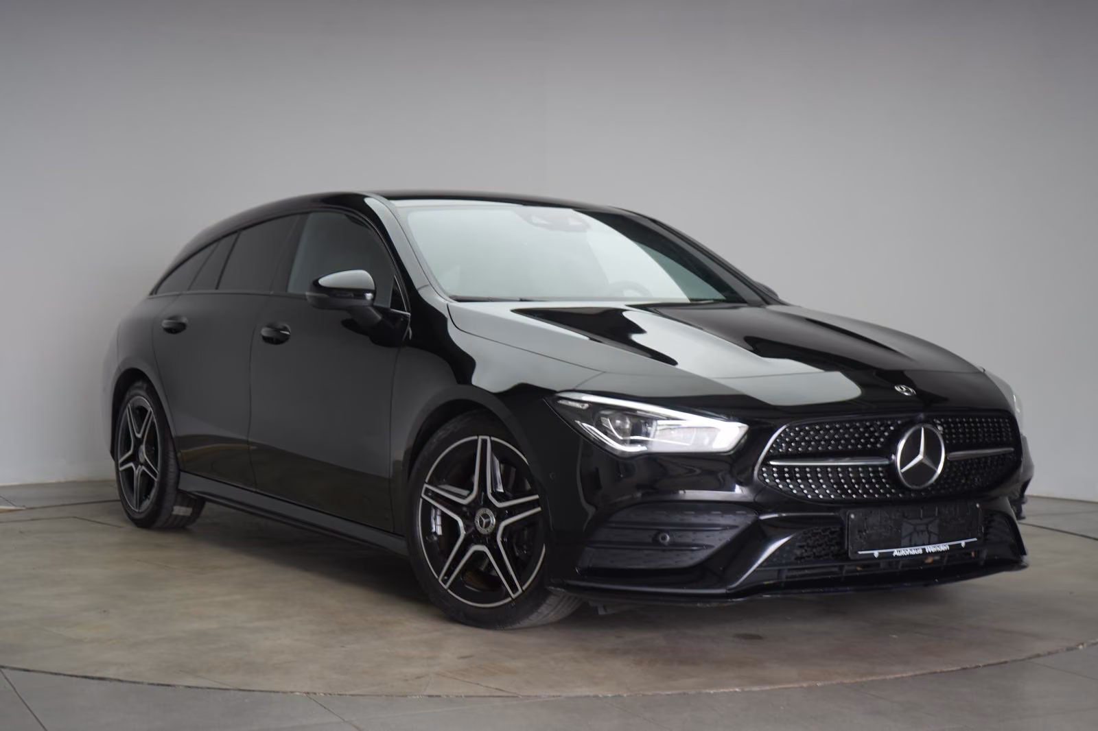 (B-184) Mercedes-Benz CLA 220 Shooting Brake d 8G-DCT AMG Leder/Dis - Image 1