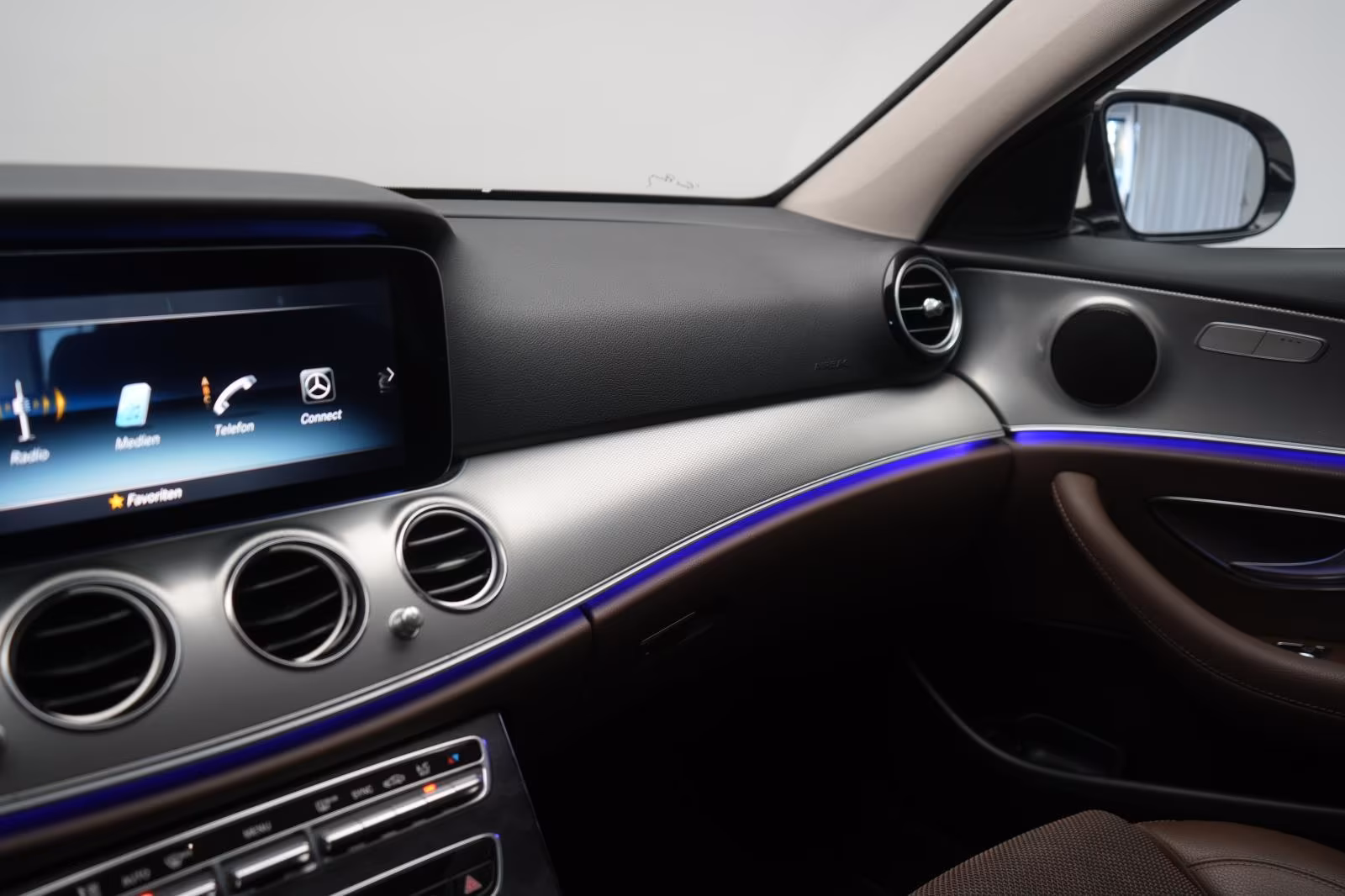 (B-012) Mercedes-Benz E 300 d 9G-Tronic AMG Temp/Kamera/Wide/Side - Image 22