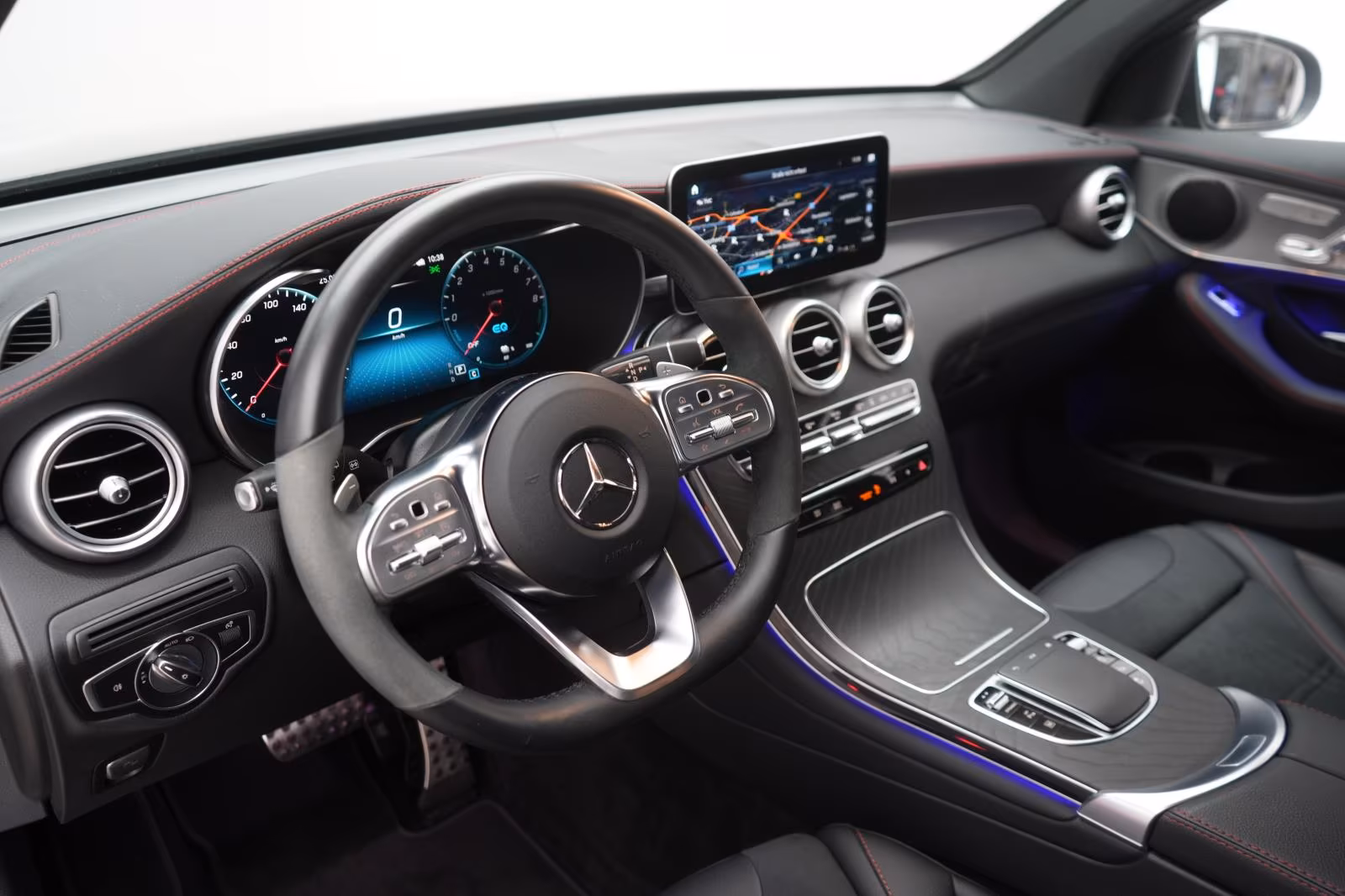(B-487) Mercedes-Benz GLC 300 e 4Matic 9G-Tronic AMG Kamera/AHK/Virtua - Image 7