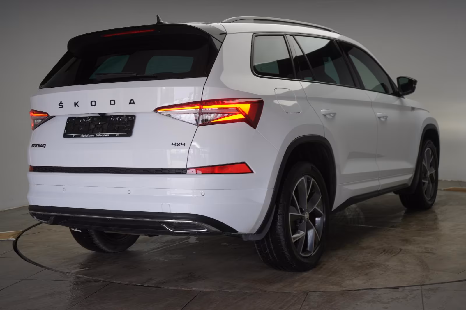 (B-117) Skoda Kodiaq 2.0 TDI 4x4 Sportline DSG ACC/Kamera/Virt - Image 5