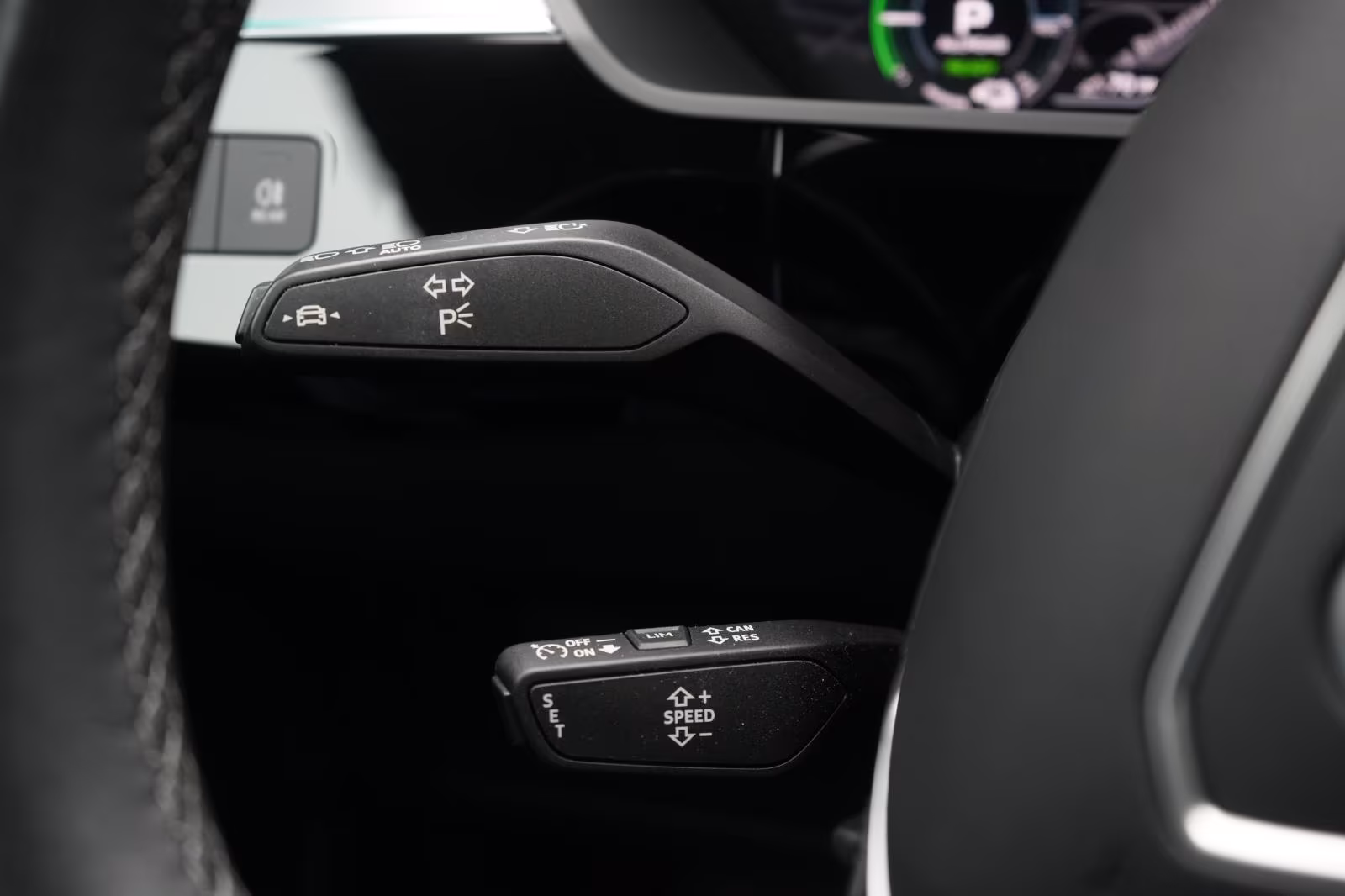 (B-506) Audi e-tron 55 quattro S line - Image 20