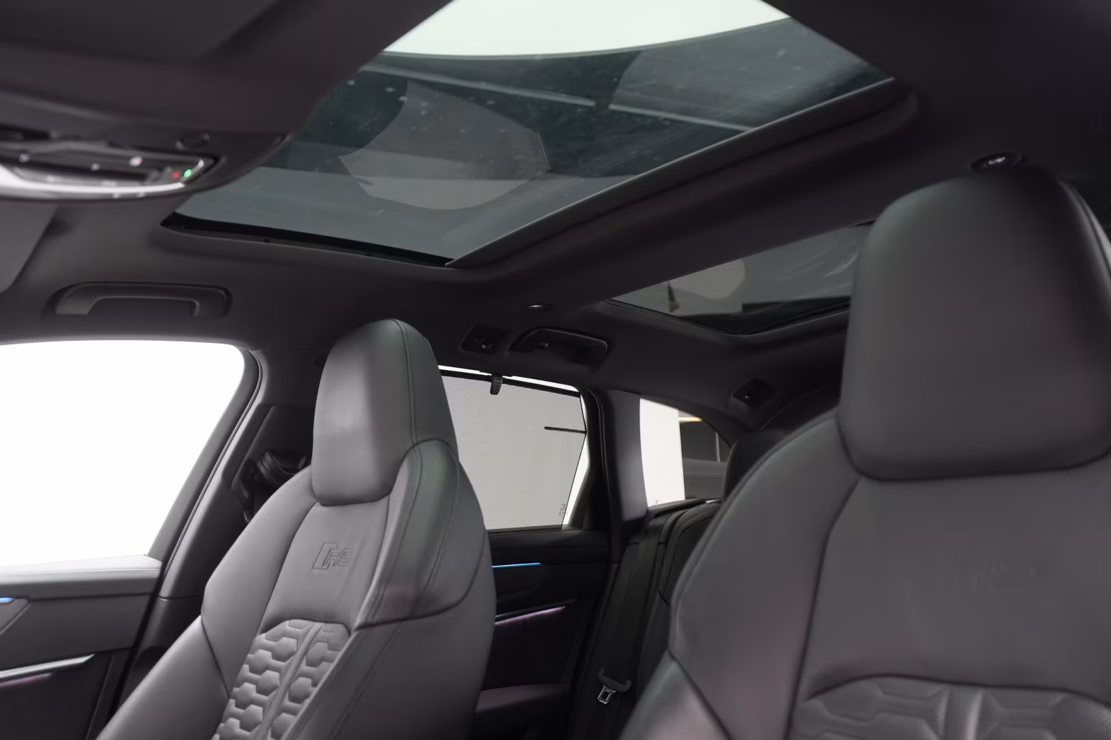 (B-455) Audi RS6 4.0 TFSI quattro B&O/Pano/HUD/Allradlenkung/ - Image 12