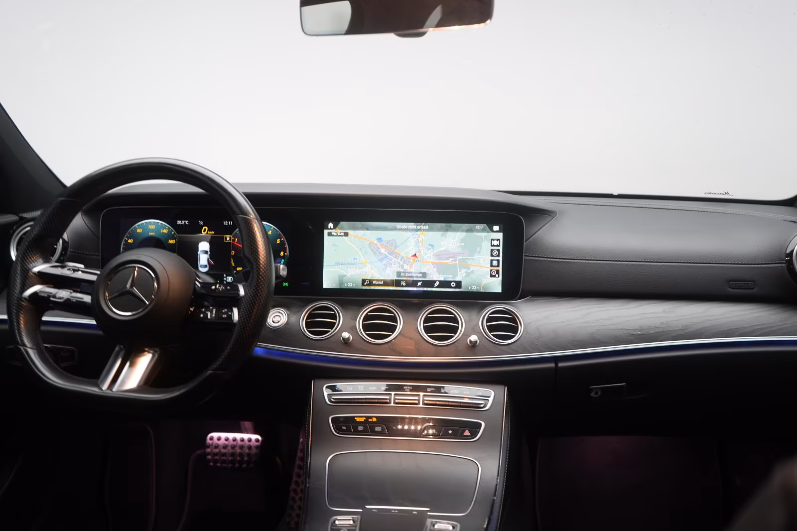 (B-577) Mercedes-Benz(Hybrid) E 300 de 9G-Tronic AMG Line 360/STHZ/LED/19" - Image 19