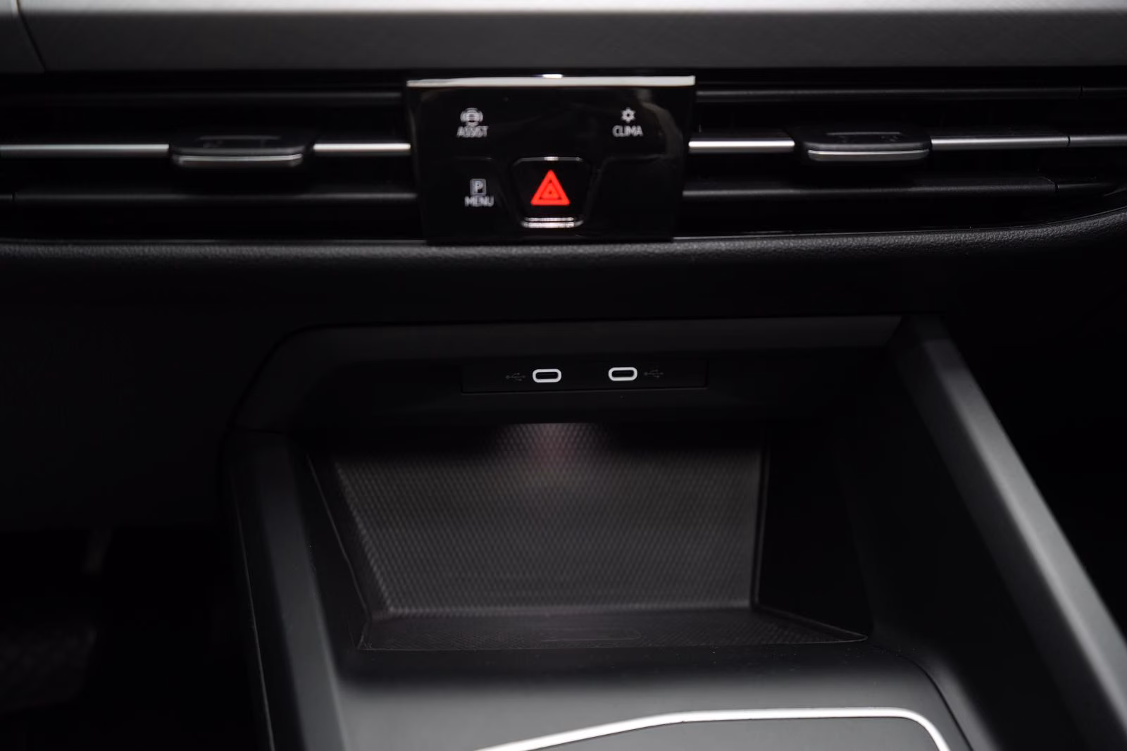(B-046) Volkswagen Golf 2.0 TDI SCR DSG Life CarPlay/ACC/Virtual/P - Image 18