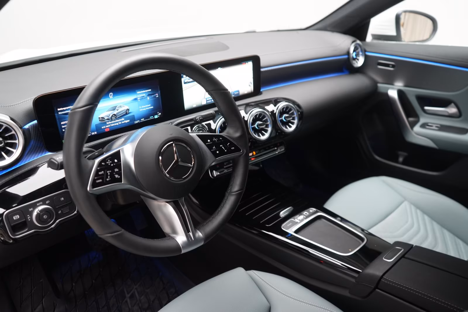 (B-665) Mercedes-Benz CLA 200 7G-DCT Progressive Line Advanced Distr - Image 7