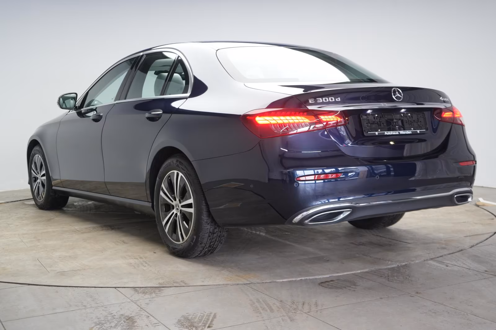 (B-125) Mercedes-Benz E 300 d 4Matic 9G-Tronic Avantgarde Leder/Distro - Image 4