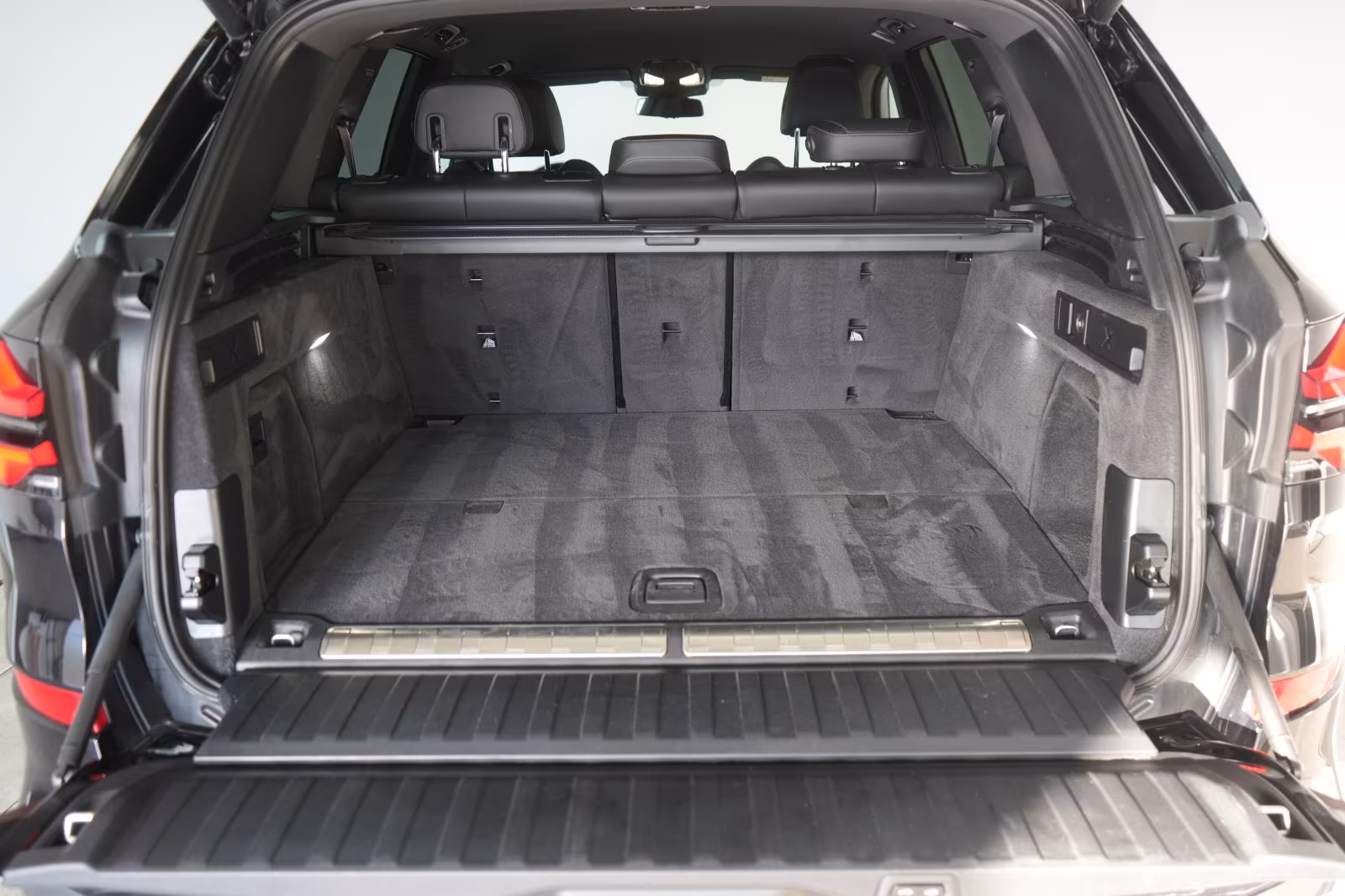 (B-94) BMW(Hybrid) X5 xDrive50e M Sport Leder/Kamera/HUD/H&K/Wide/A - Image 30