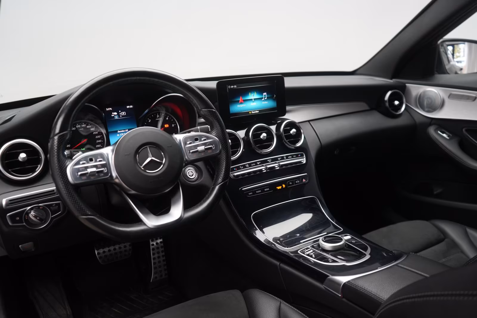 (B-571) Mercedes-Benz(Hybrid) C 300 de T 9G-Tronic AMG Temp/Kamera/Burmes - Image 19