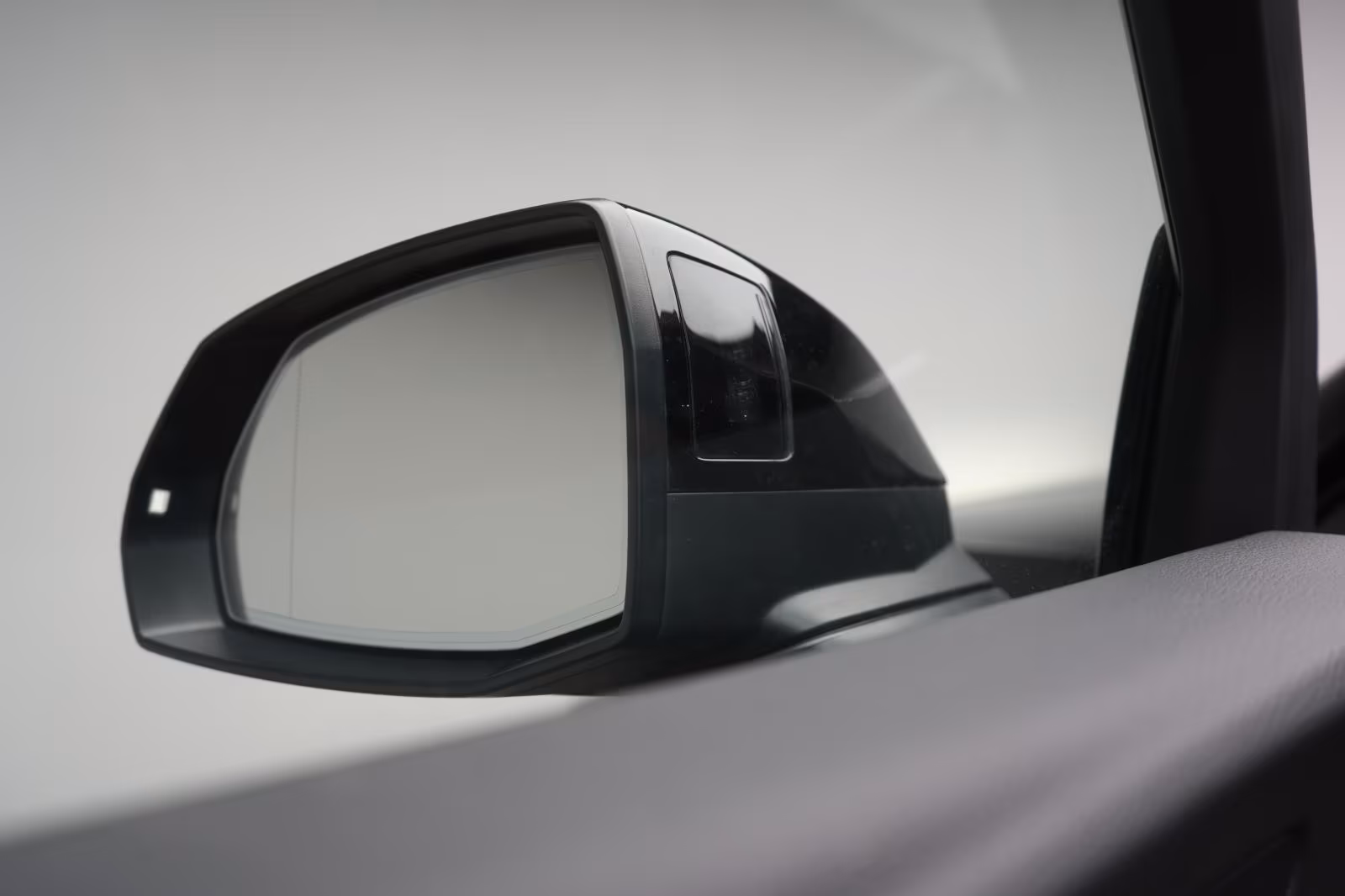 (B-143) Audi Q5 40 TDI quattro S tronic Leder/ACC/Kamera/HUD/ - Image 25