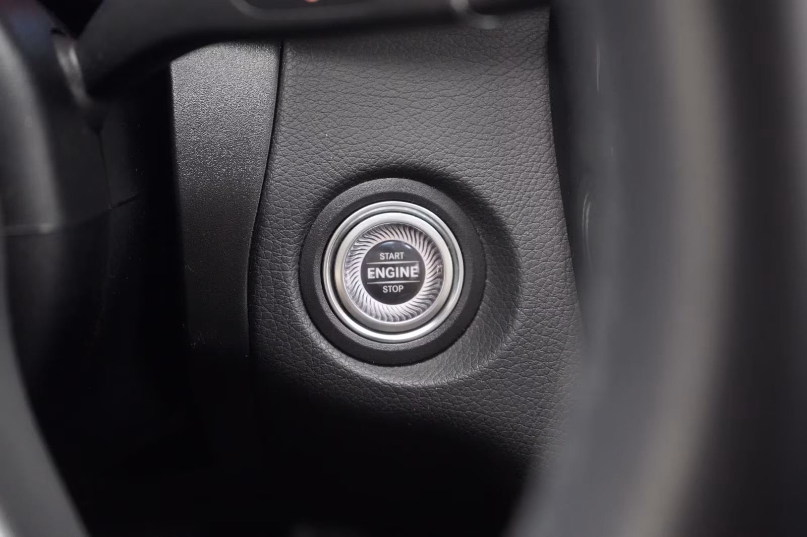 (B-376) Mercedes-Benz(Hybrid) GLC 300 e 4Matic 9G-Tronic Temp/Kamera/AHK/ - Image 21