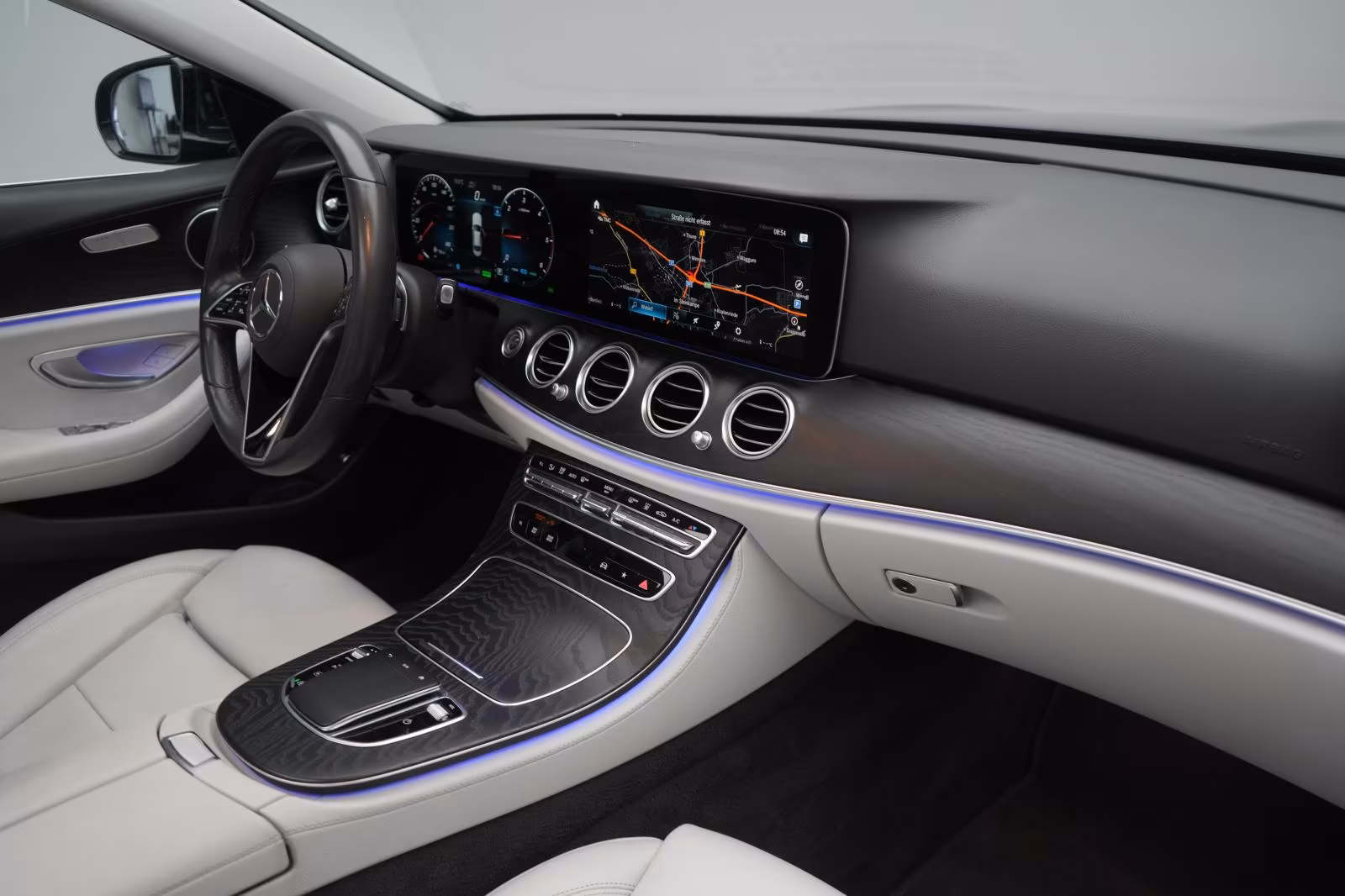 (B-125) Mercedes-Benz E 300 d 4Matic 9G-Tronic Avantgarde Leder/Distro - Image 10