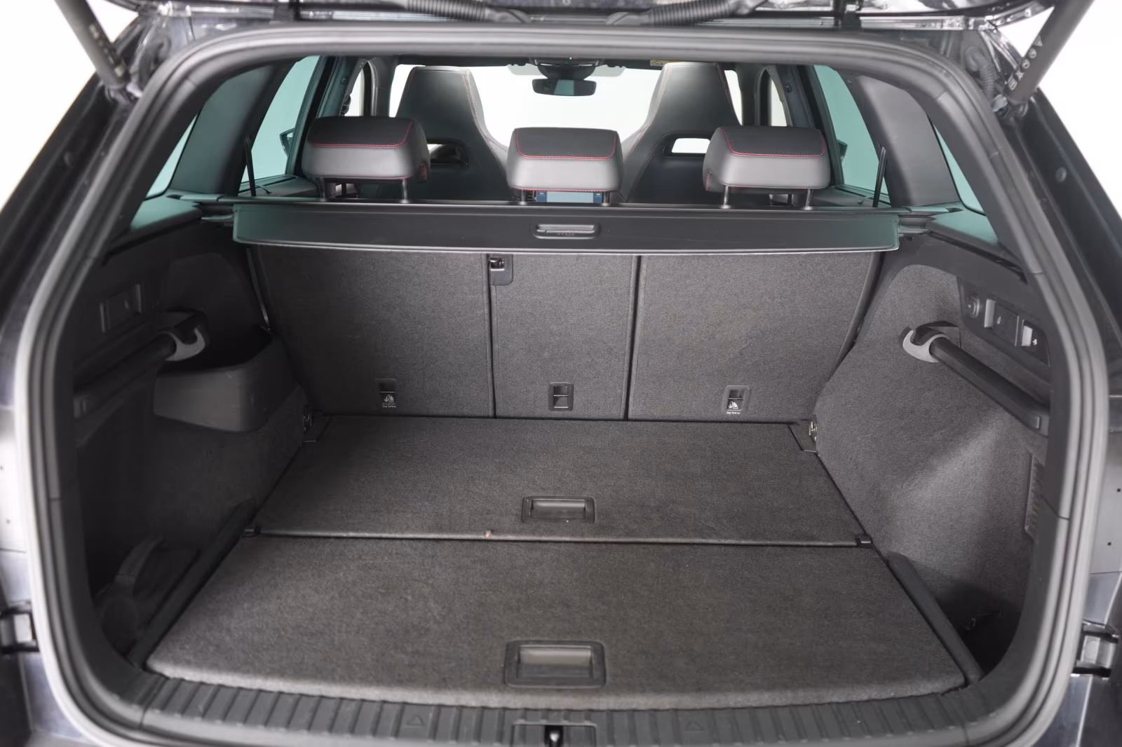 (B-668) Skoda Kodiaq 2.0 TSI RS ACC/Kamera/Virtual/Pano/Canton - Image 26