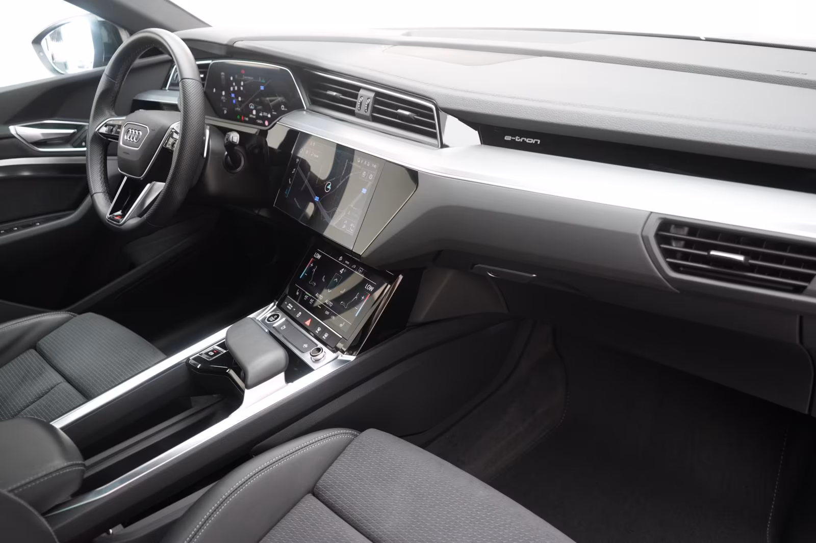 (B-373) Audi e-tron 55 quattro S line ACC/Kamera/Virtual/Pano - Image 10