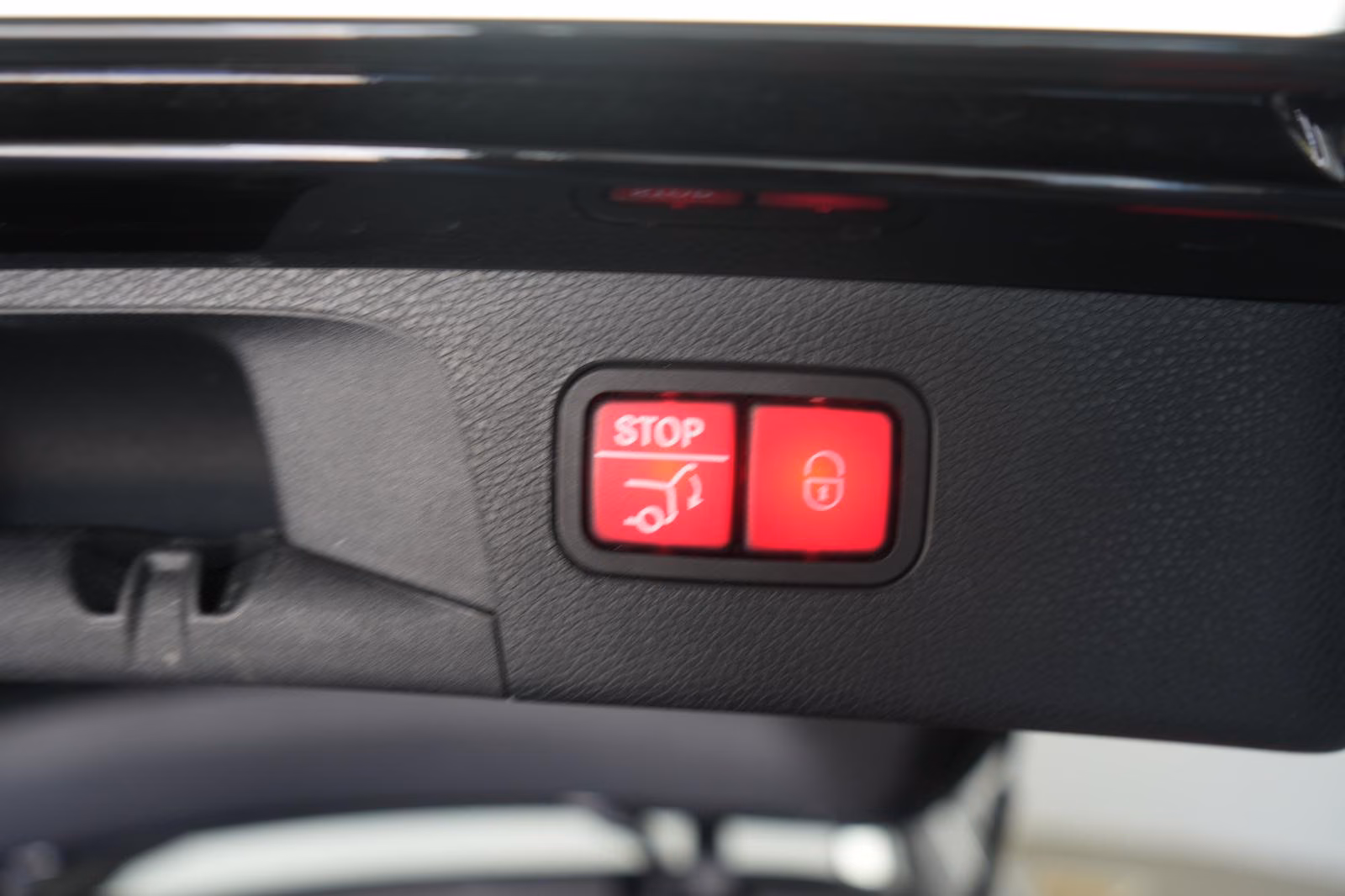(B-413) Mercedes-Benz(Hybrid) E 300 de 4Matic T 9G AMG Softclose/Burmester/Air - Image 25