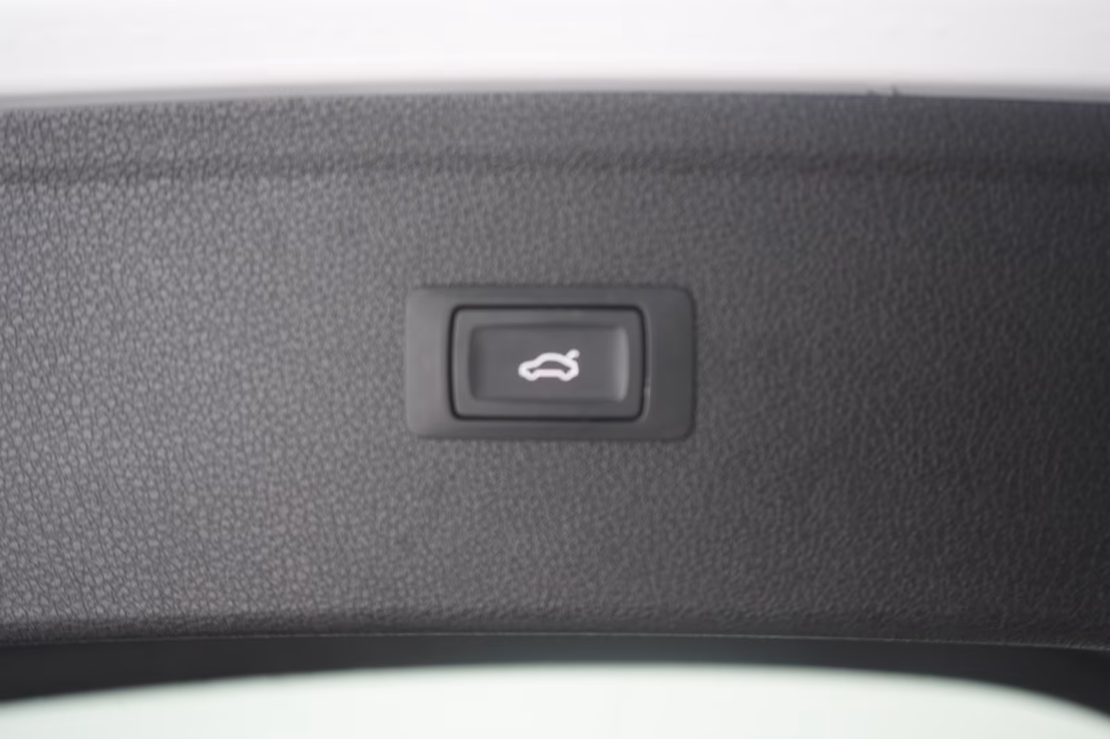 (B-162) Audi Q5(Hybrid) 50 TFSIe Quattro - Image 23