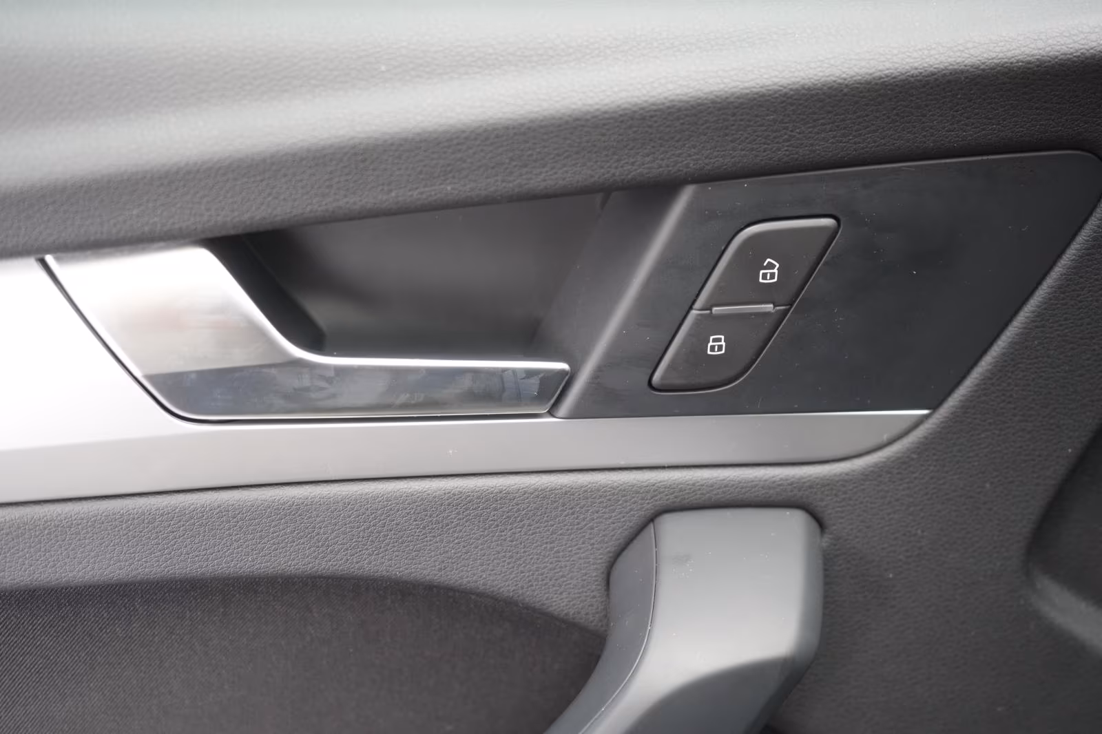 (B-508) Audi(Hybrid) Q5 50 TFSIe quattro S tronic advanced Navi/Temp/ - Image 22