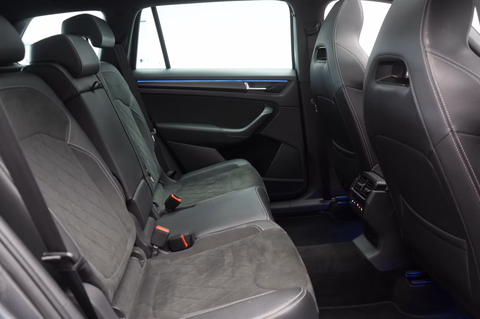 (B-298) Skoda Kodiaq 2.0 TDI 4x4 DSG Sportline ACC/Kamera/Virt - Image 11