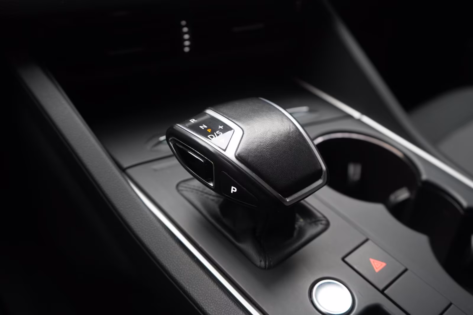 (B-390) Volkswagen Touareg 3.0 V6 TDI 4Motion ACC/Kamera/AHK/Lane/ - Image 20