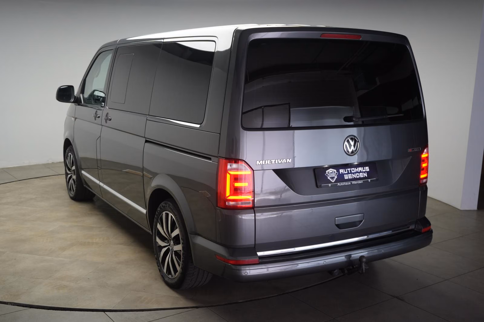 (B-273) Volkswagen T6 Multivan DSG Kurz 4Motion Generation Six ACC/ - Image 2