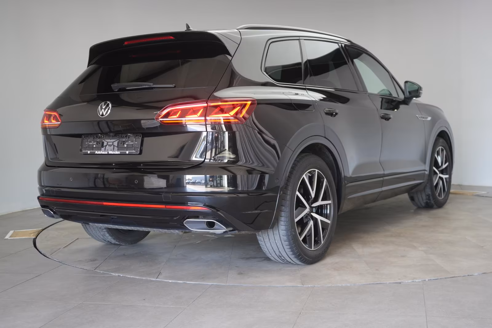 (B-393) Volkswagen Touareg 3.0 V6 TDI 4Motion Elegance Leder/ACC/Ka - Image 5