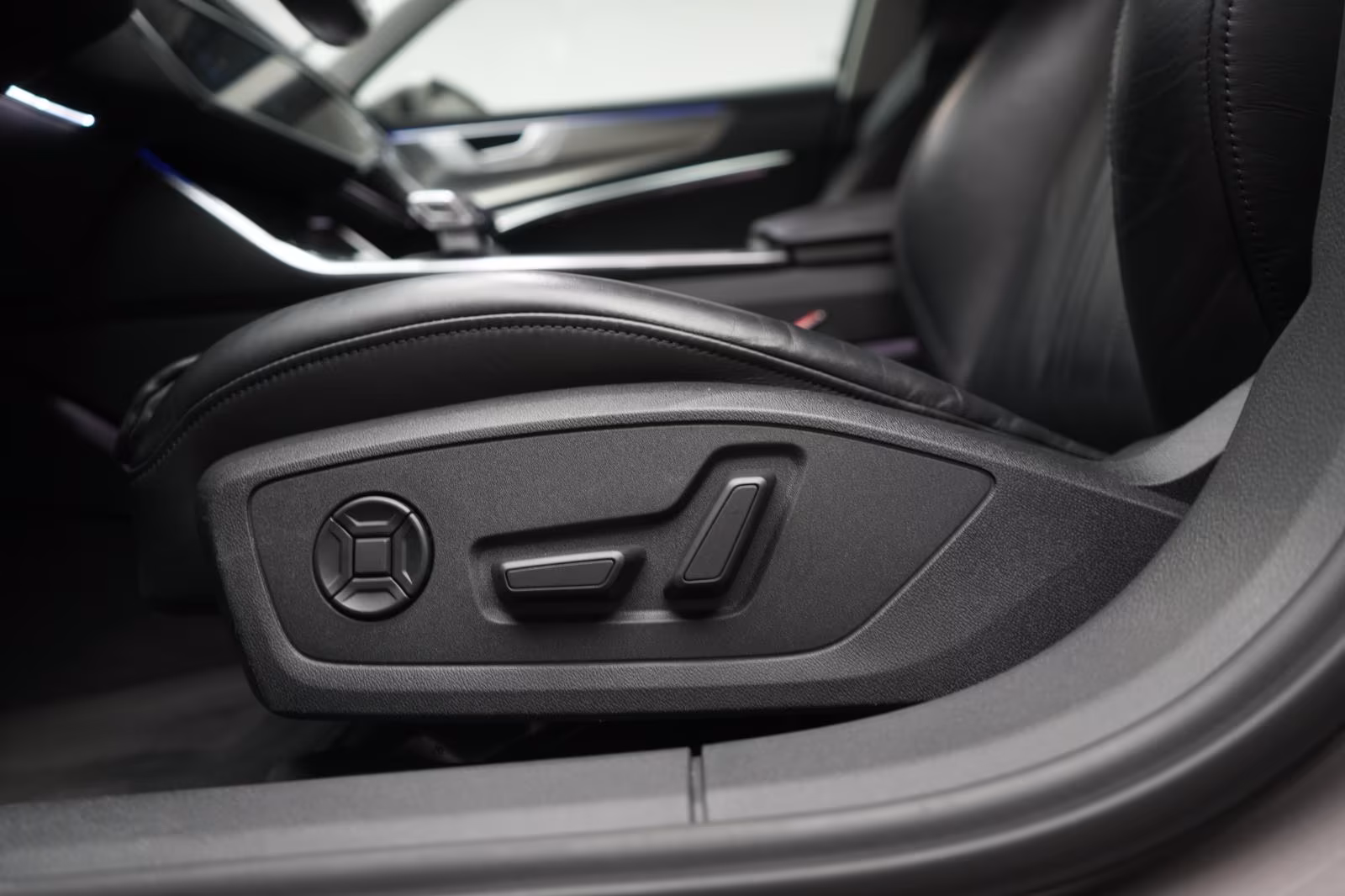 (B-700) Audi A6 40 TDI S tronic Design Leder/ACC/Virtual/Lane - Image 21