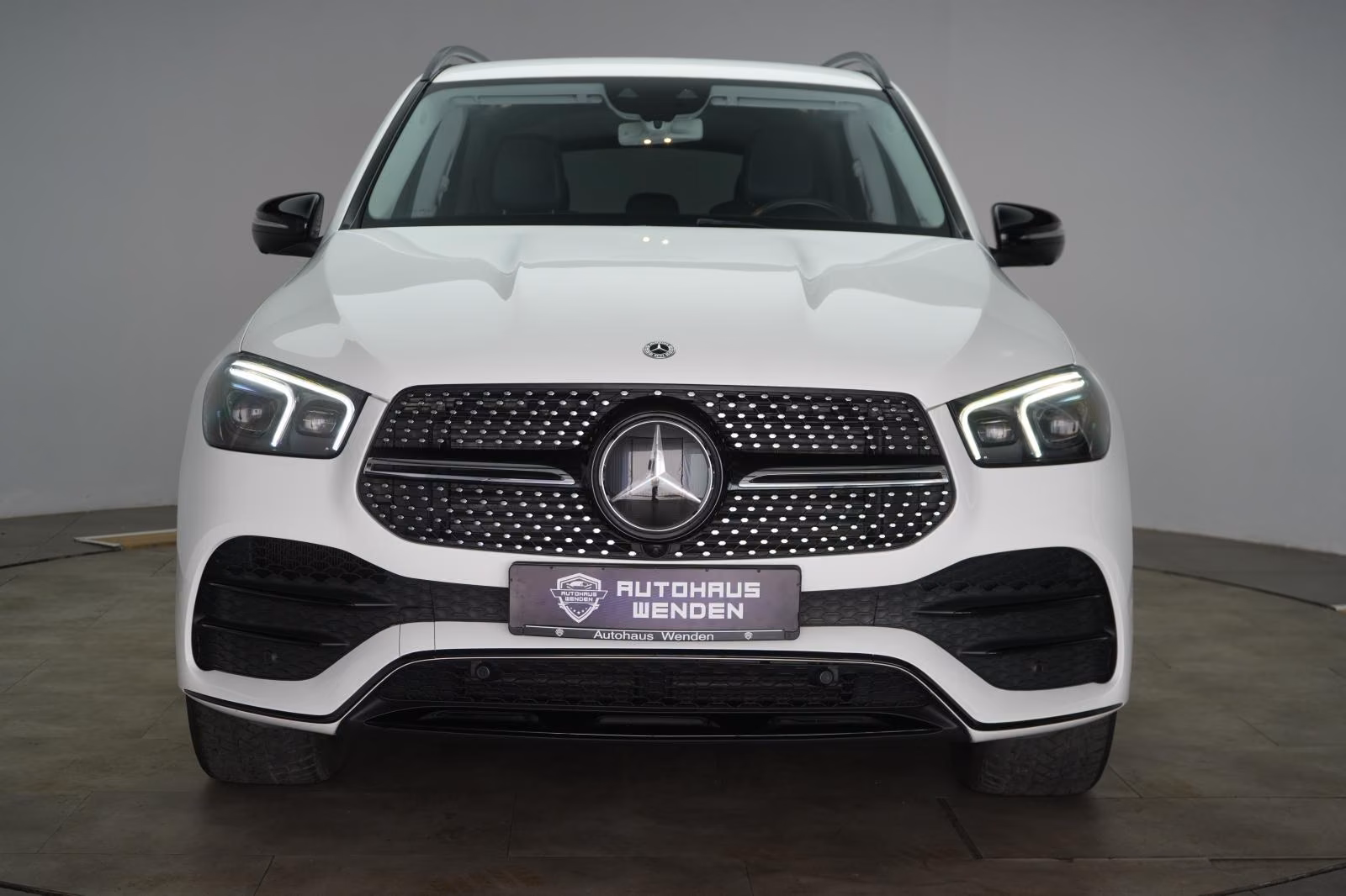 (B-410) Mercedes-Benz GLE 350 d 4Matic 9G-T AMG Line - Image 2