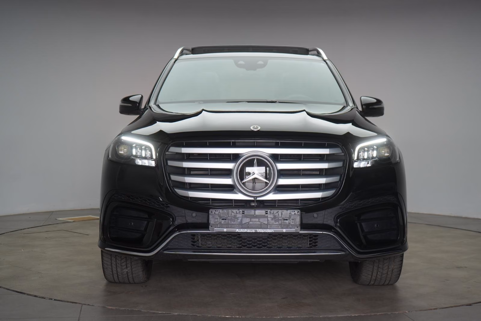 (B-517) Mercedes-Benz GLS450 d 4Matic 9G-Tronic AMG Pano/Bur/HUD - Image 2