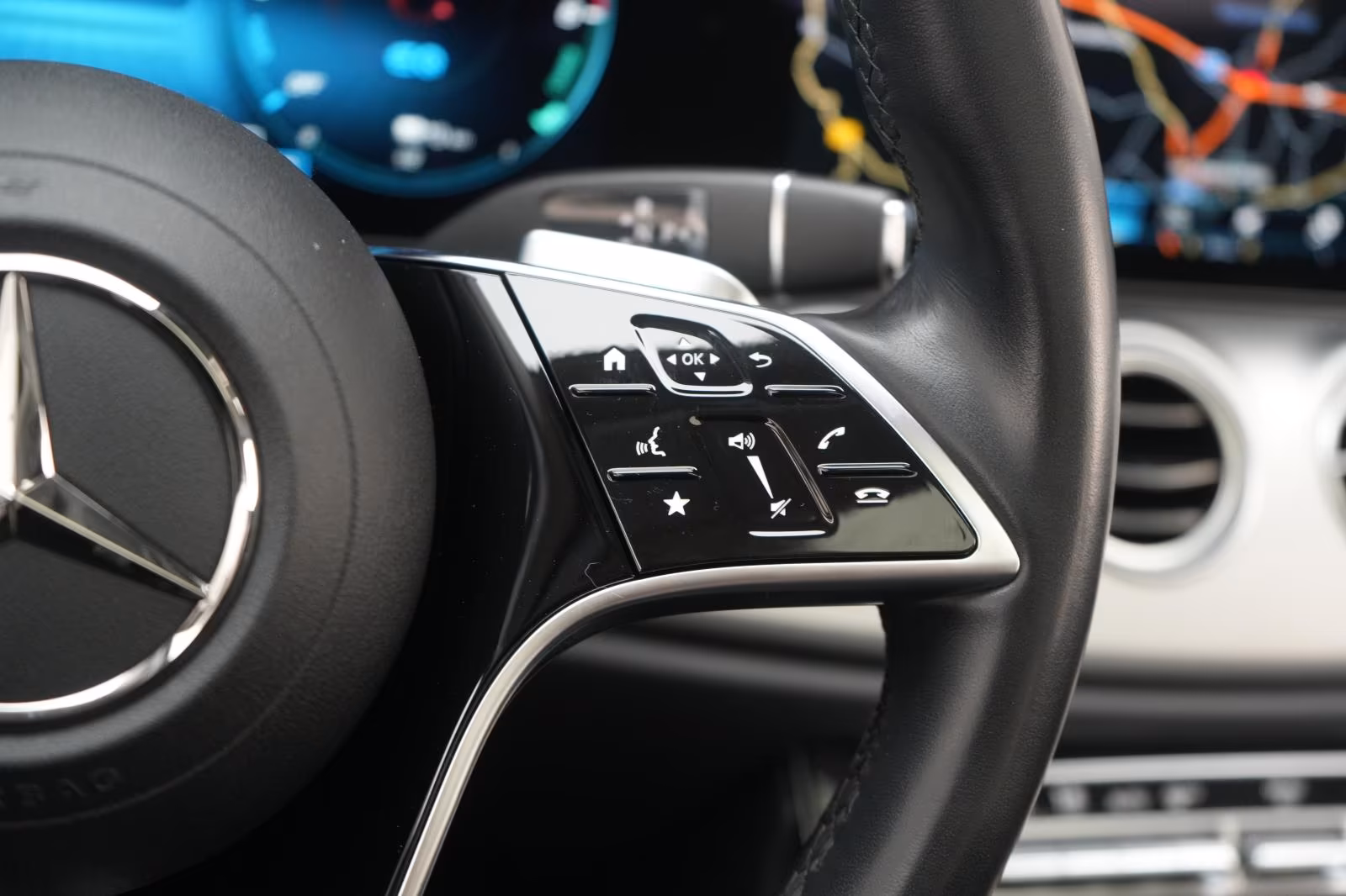 (B-201) Mercedes-Benz(Hybrid) E 300 de 4Matic T 9G-Tronic Temp/Kamera/Pano - Image 22