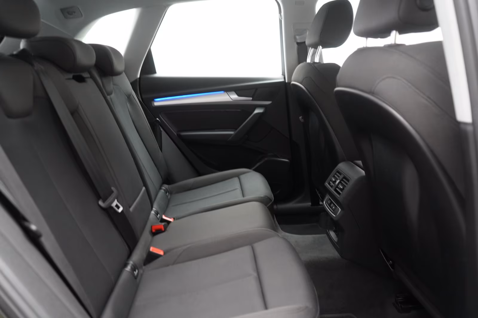 (B-327) Audi Q5 40 TDI quattro S tronic advanced ACC/Kamera/L - Image 11